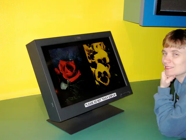 Retro CRT-style monitor crafted for compatibility with vintage mini PCs, providing an authentic CRT...