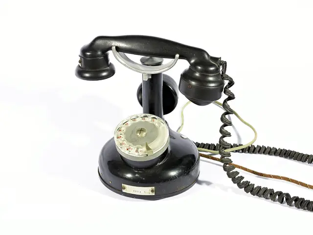 UK Transition to Digital Telephony through System X