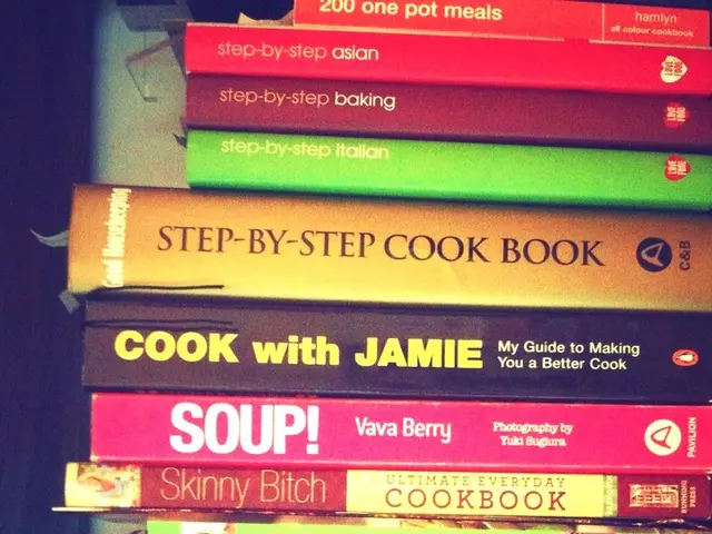 Deepfake Technology and Artificial Intelligence in the World of Crime Novels: Insights and...