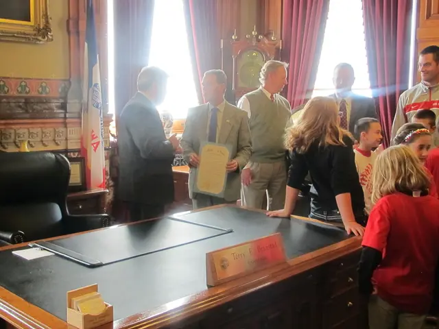 AI-Driven Enhancement of Workplace Experience, Promoting Employee Engagement and Efficiency