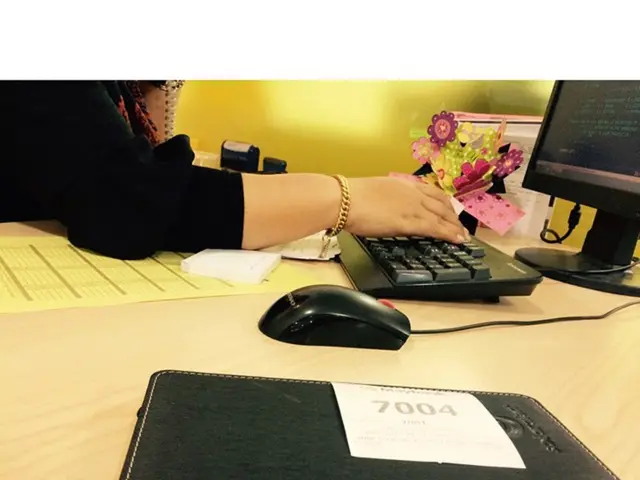 Guiding on Creating a Fresh Line in an Excel Cell