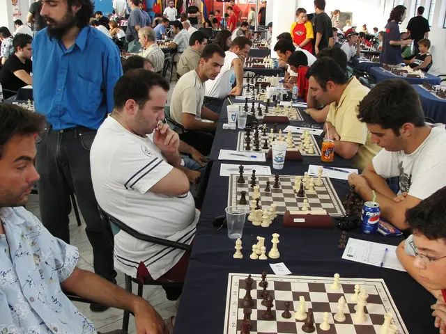 "Dissolve Duchy": Knobelei, plan and Tetris-style approach