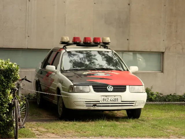 Latest images suggest BMW's F 450 GS motorbike is nearing final design; let's discuss anticipated...