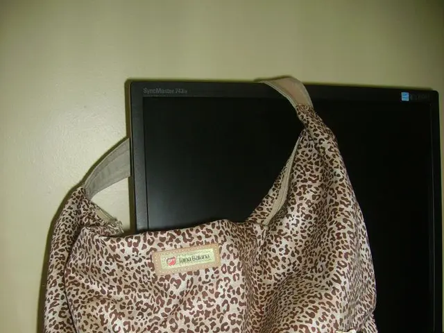 Premium Laser Rangefinder Shot Scope Pro L5 Evaluation: Affordable Quality Without High-End Label