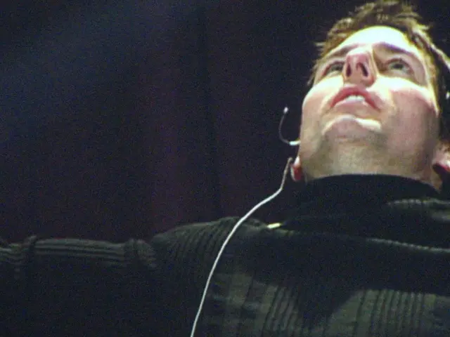 Exploring Audio: Function of a Shotgun Microphone Explained