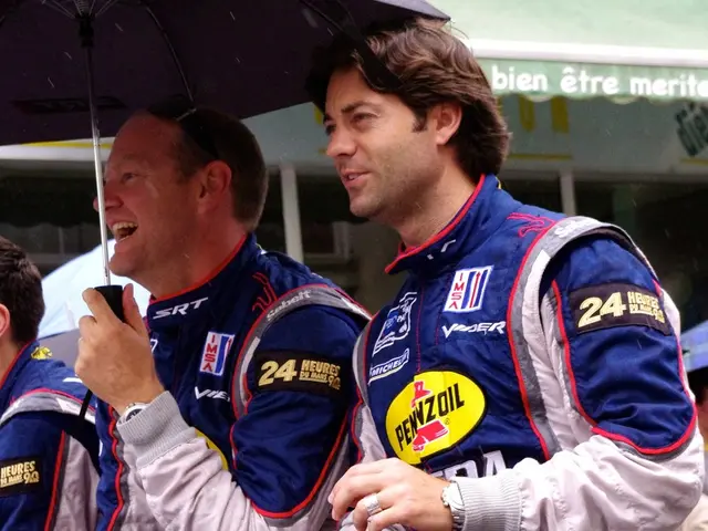 Nuclear Ambitions at a U.S. Airport Sparkes Controversy, with Opposition Surfacing Quickly