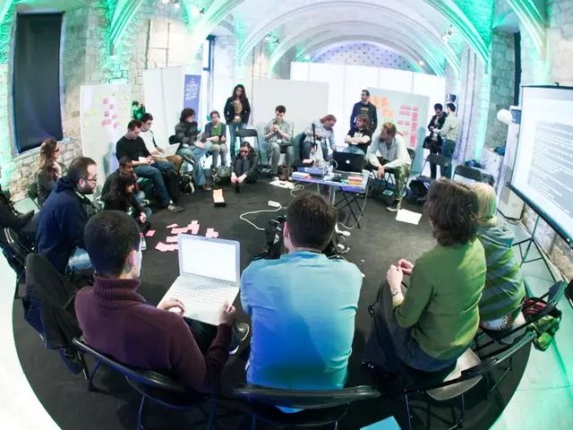 Duration of Projector Usage: What's the Maximum Time?