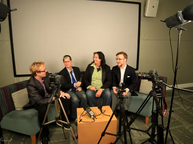 Unveiling the backstage drama in the DTM commentator box: a look at the dynamic between Mielke and...