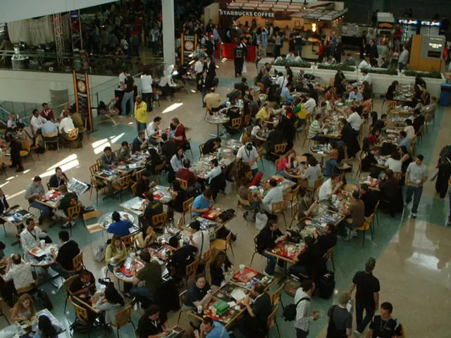 Chinese Starbucks Relinquishes Control - Could US Corporations Adopt similar Strategy?